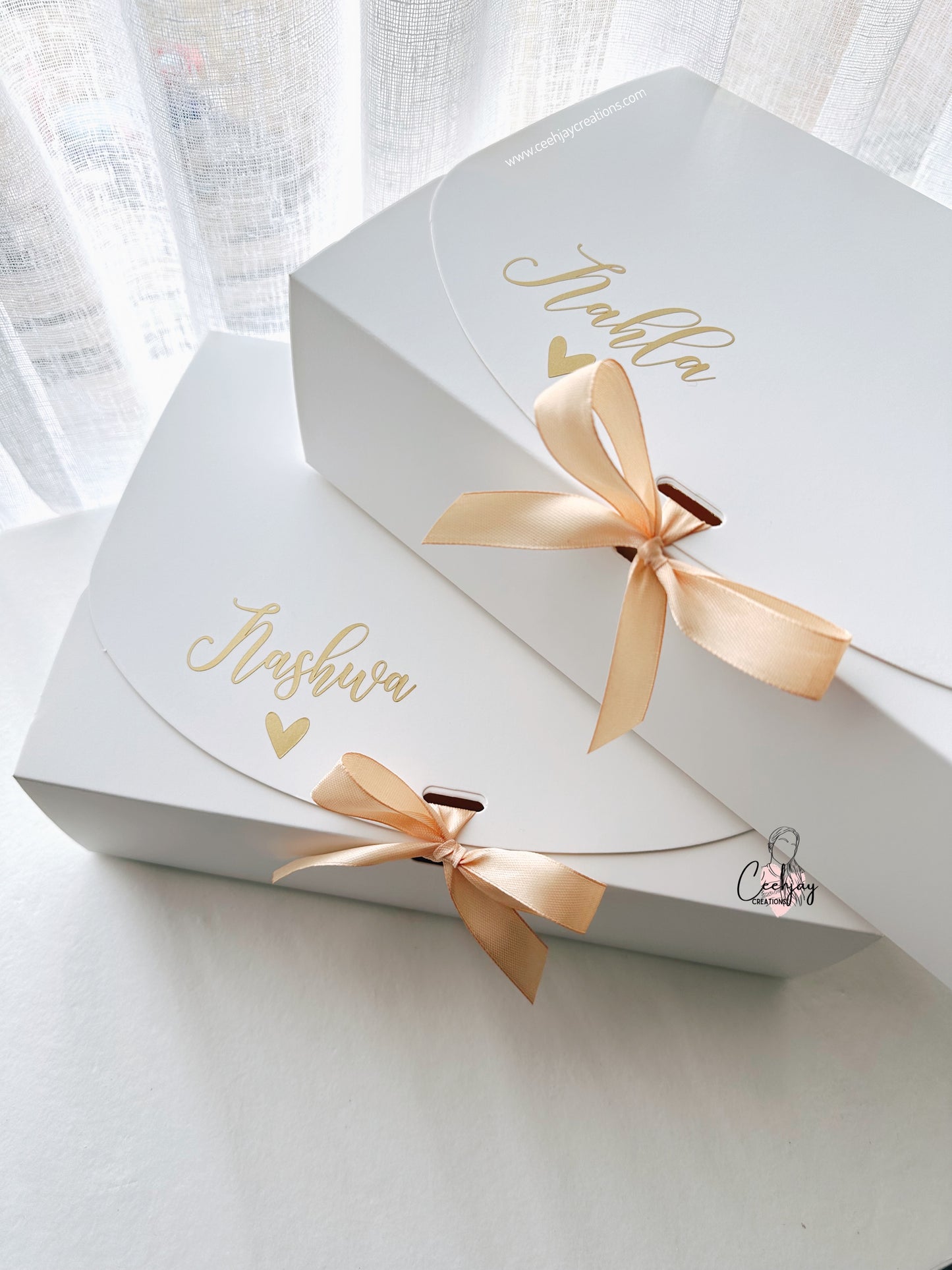 Gift Box w/ Ribbon