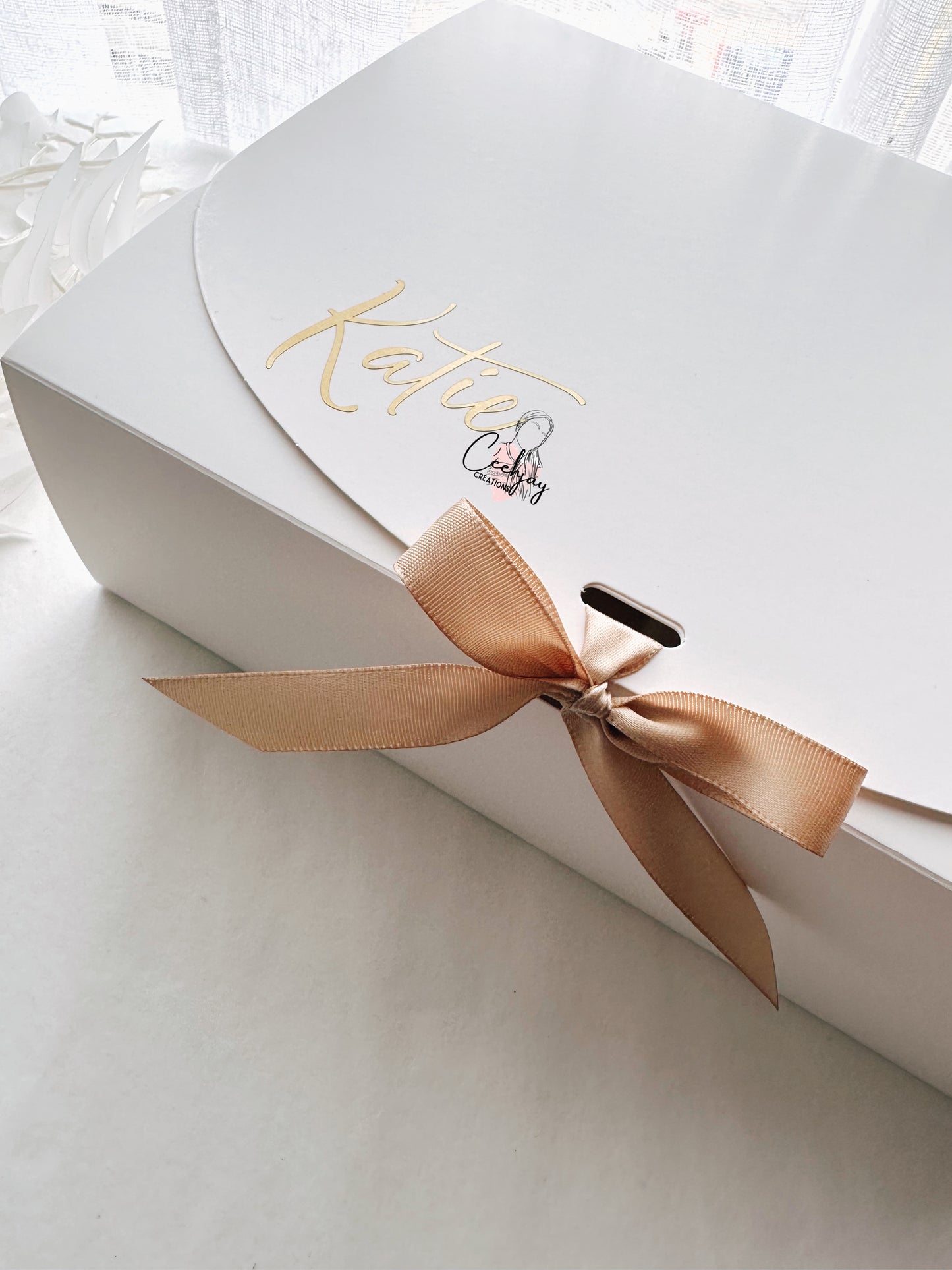 Gift Box w/ Ribbon