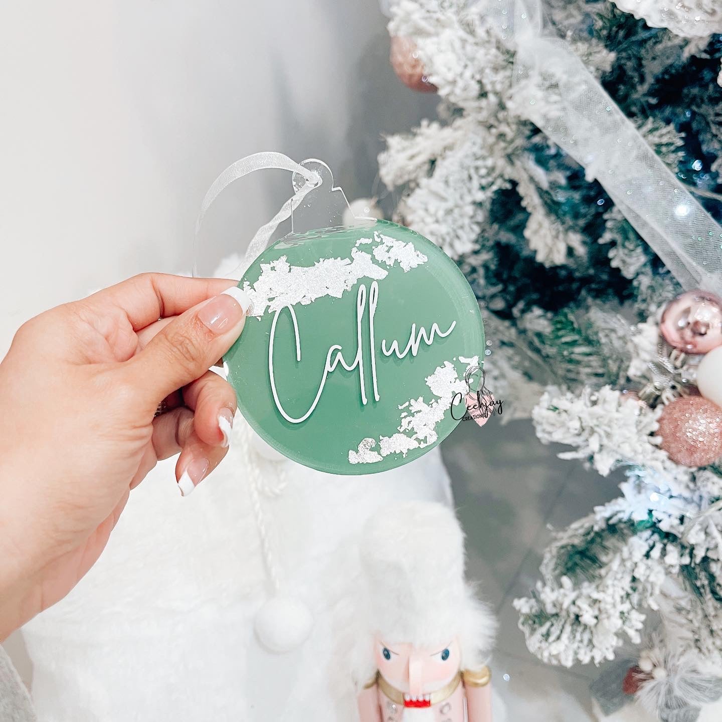 Decal Acrylic Baubles